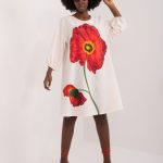 Sukienki w kwiaty na różne pory roku